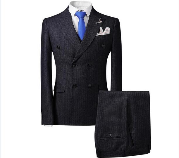 男士西服什么顏色好看