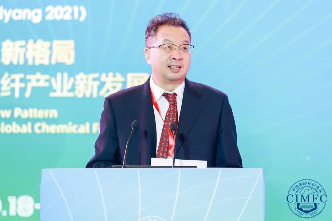 何亞瓊：未來要優(yōu)化碳纖維等高性能纖維生產(chǎn)應(yīng)用體系！